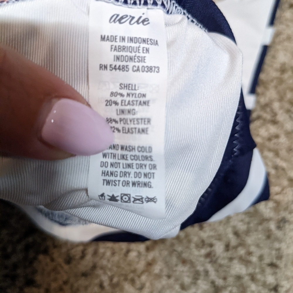 AERIE Bikini Top Navy & White Stripe Cropped Tank Style SZ L - Picture 6 of 9